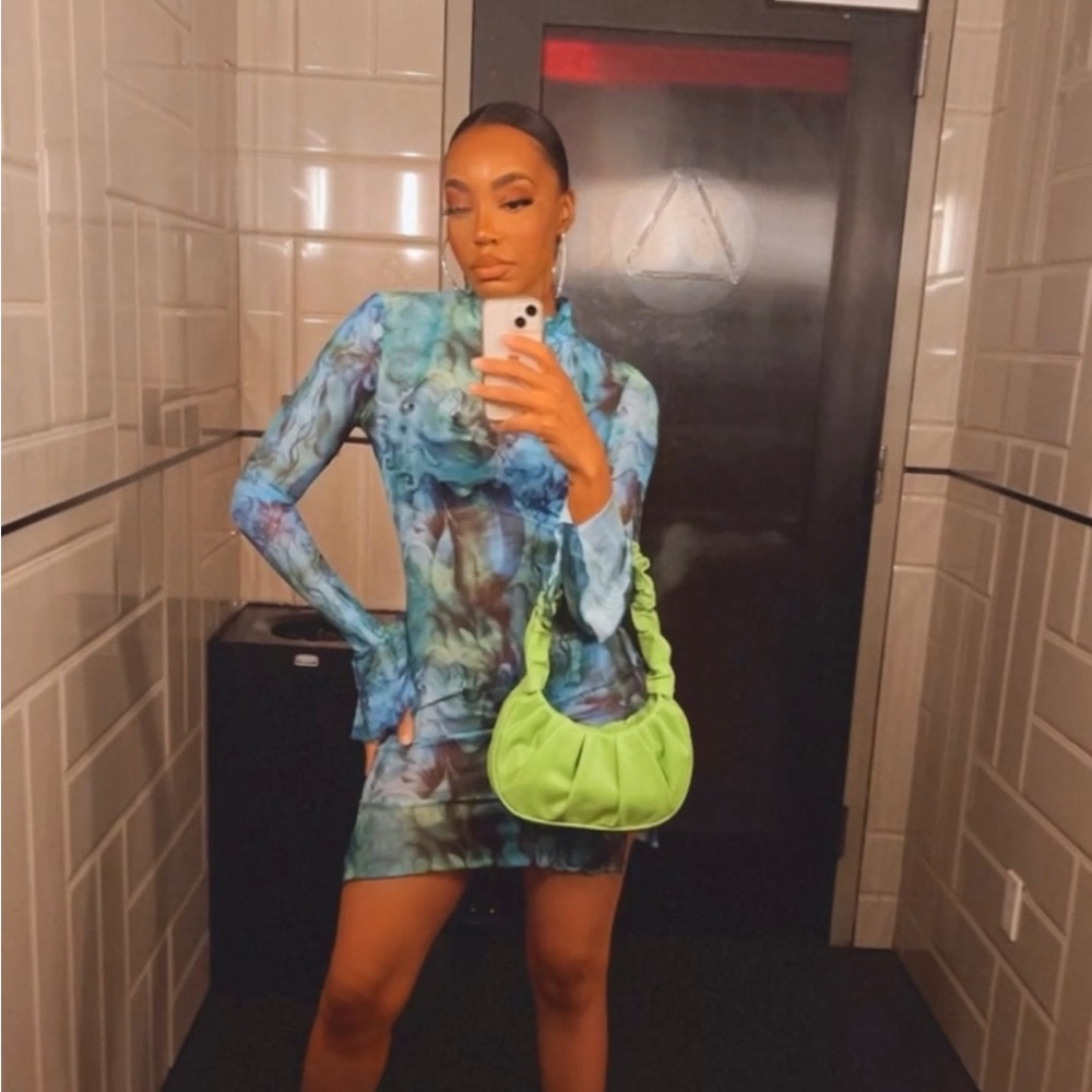 The socialite dress